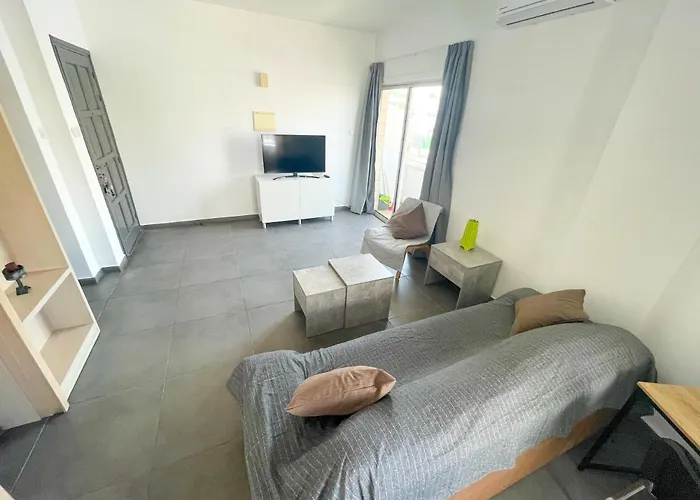 High Speed * ラルナカ