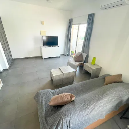 High Speed * Larnaka